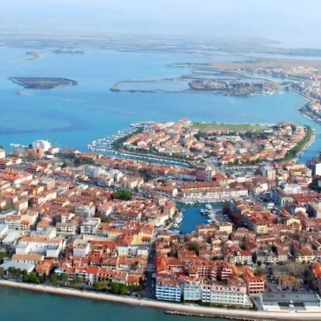 Ideal Getaway For Four Guests In Appartamento