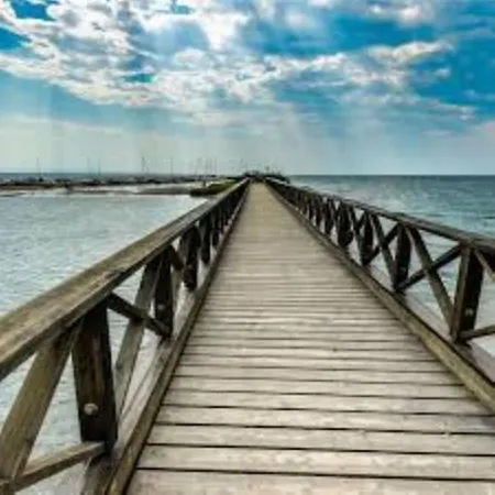 Ideal Getaway For Four Guests In Apartment