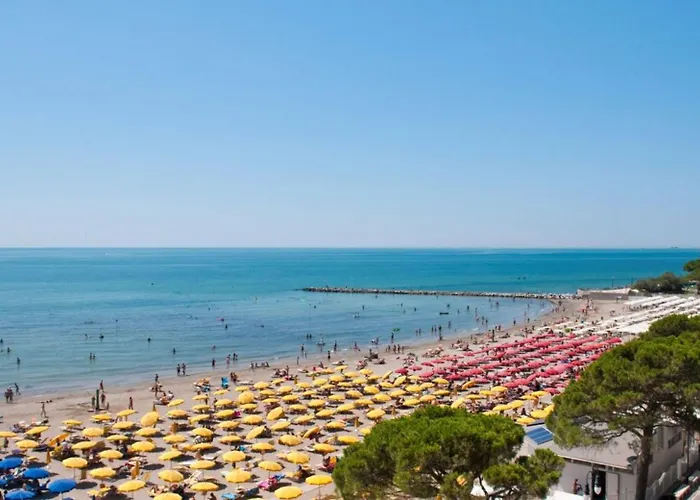 Ideal Getaway For Four Guests In * Grado