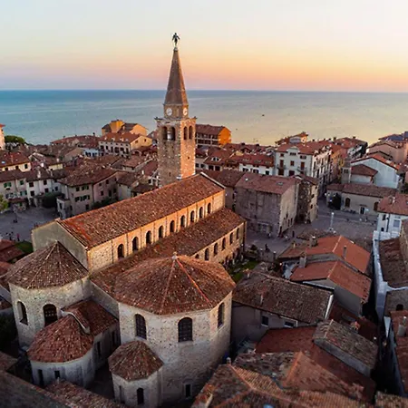 Διαμέρισμα Ideal Getaway For Four Guests In *